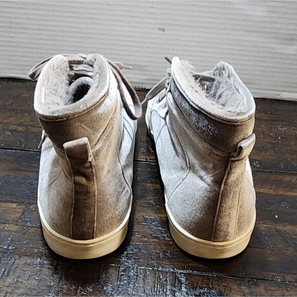 Old navy Grey suede faux fur high top sneakers size 10‎ - Picture 3 of 8
